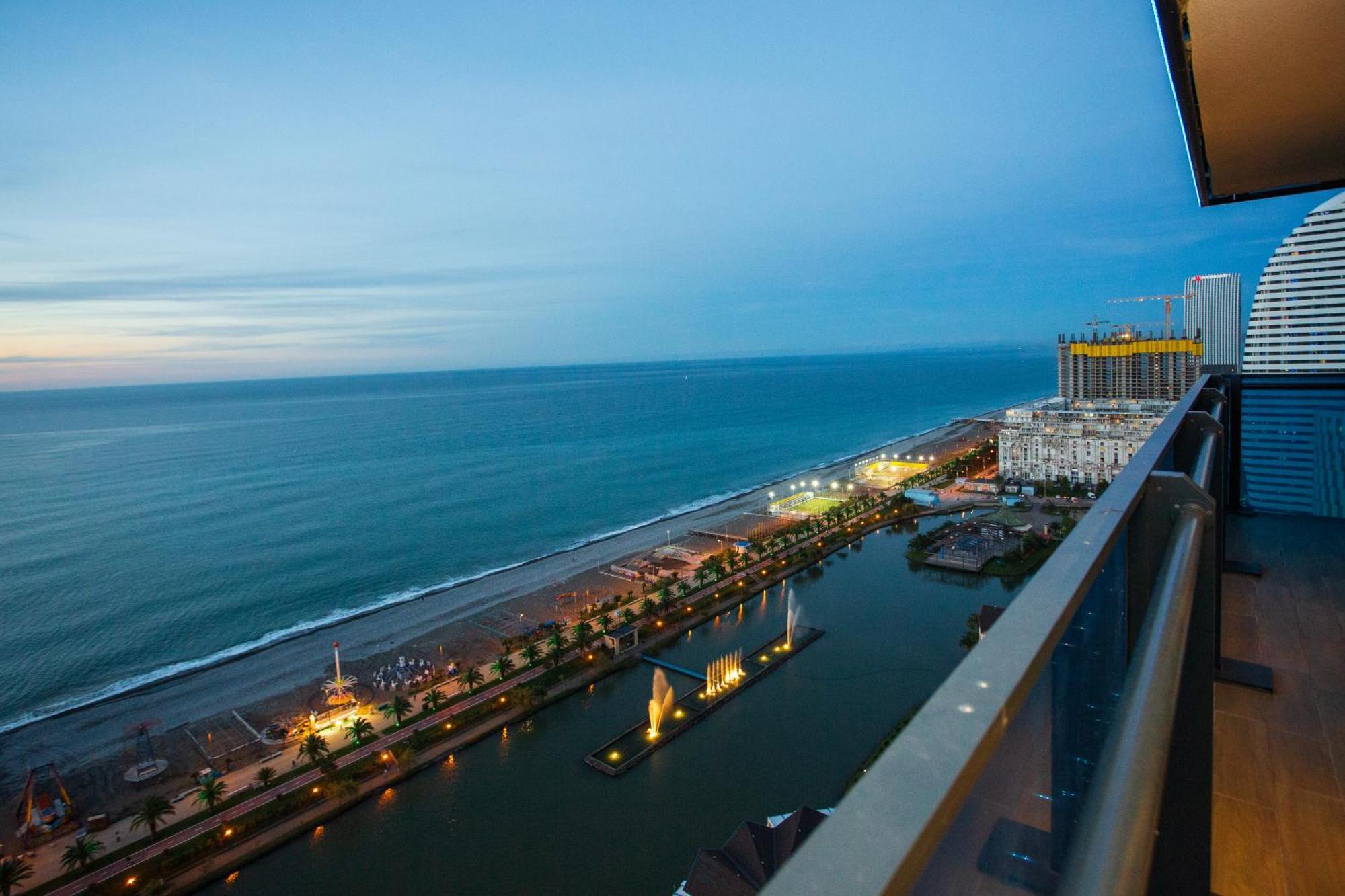 Orbi City Sea View 巴统 外观 照片