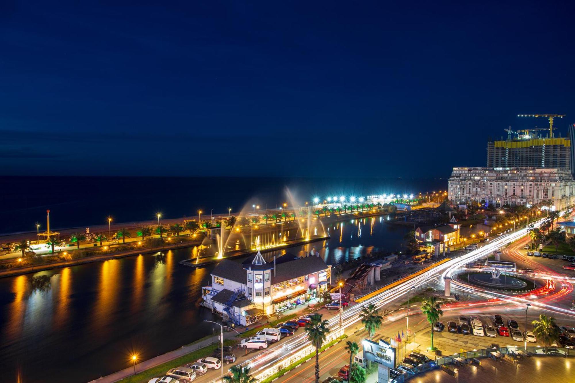 Orbi City Sea View 巴统 外观 照片
